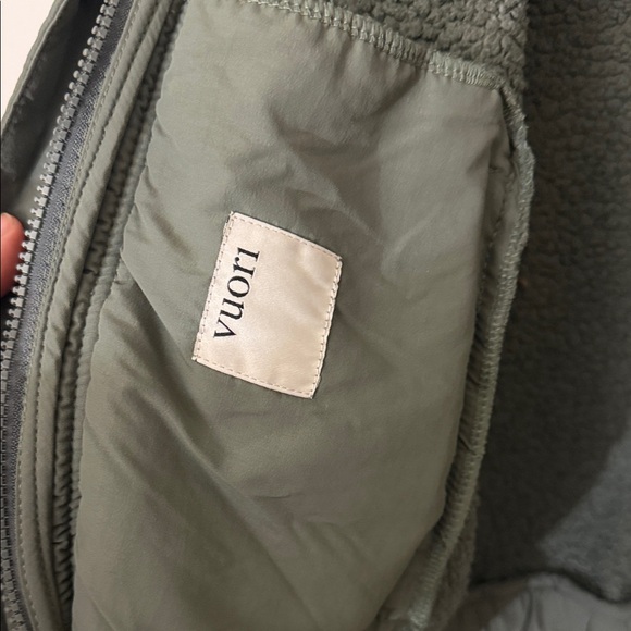 Vuori Olive Teddy Jacket - Picture 2 of 4